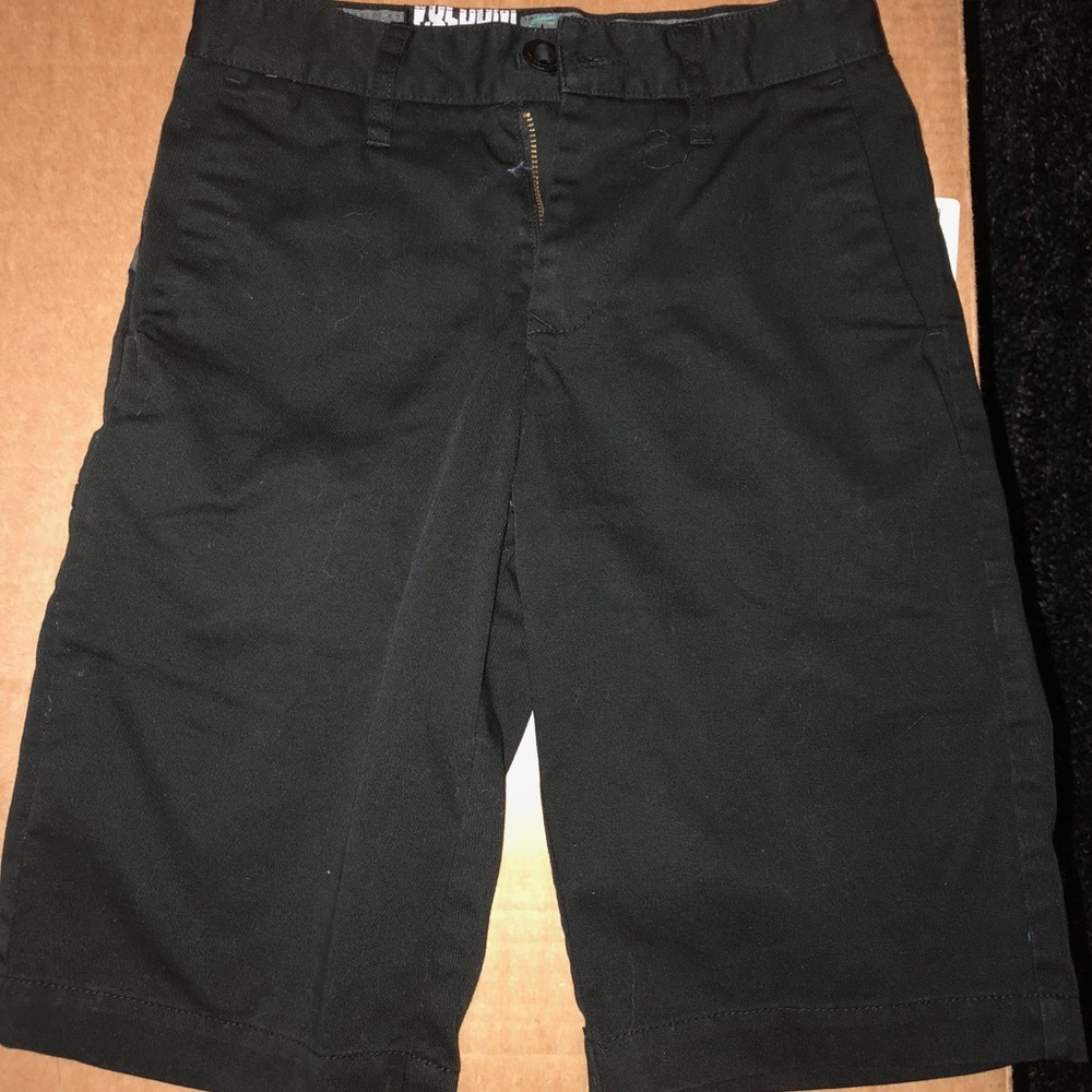 Volcom boys shorts